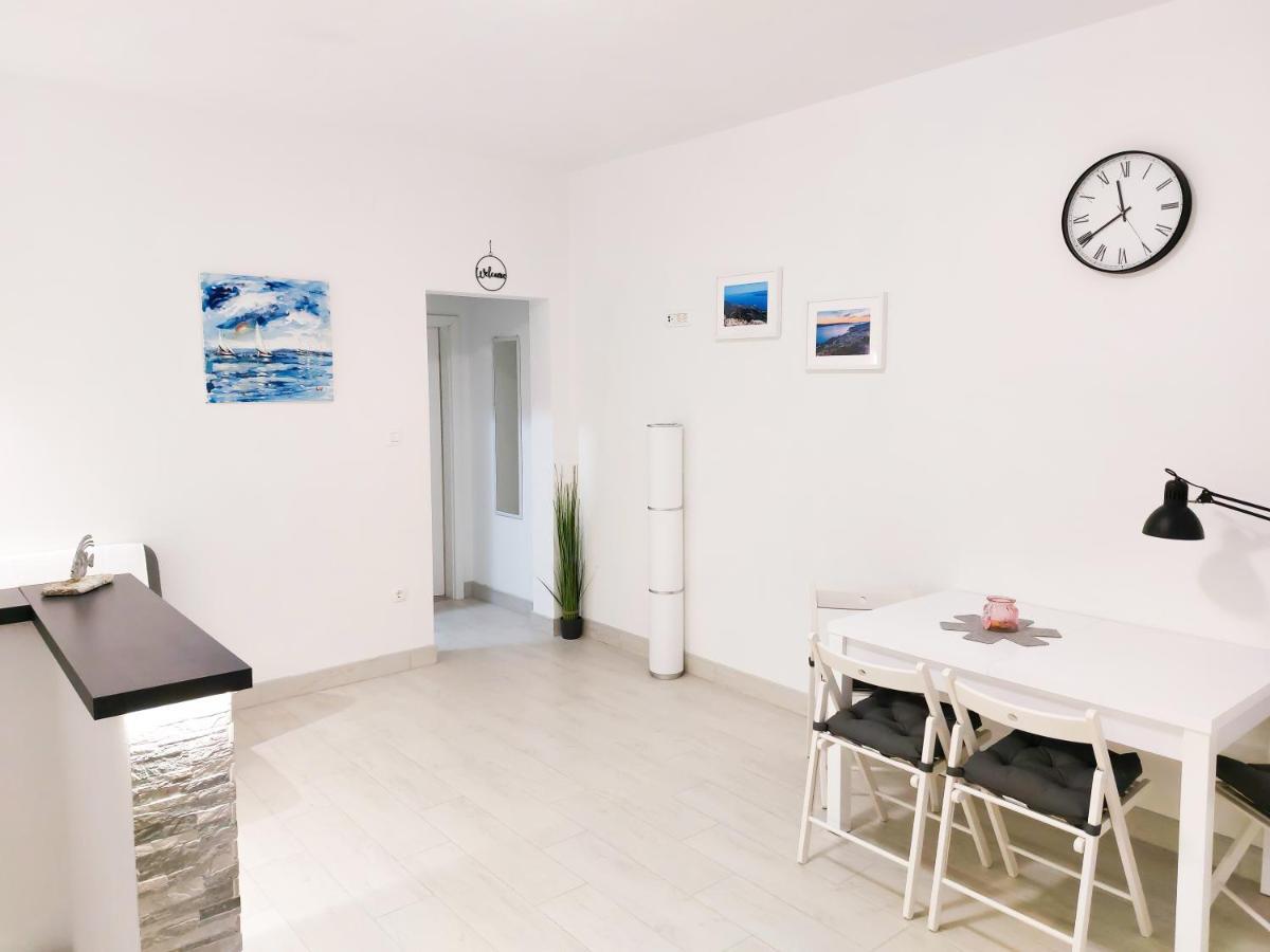 - Sea, And Happiness Appartement